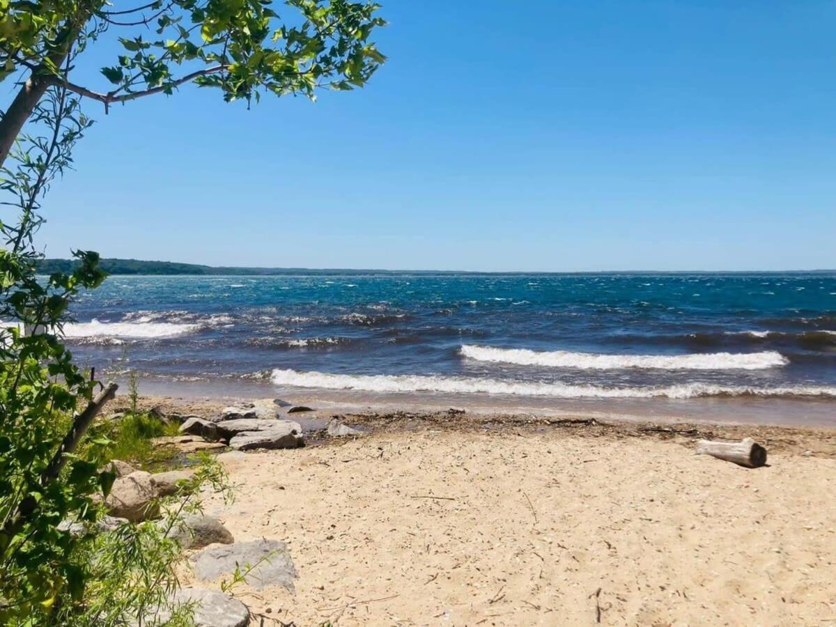 Downtown Traverse City Condo - Capri 209 Eksteriør bilde